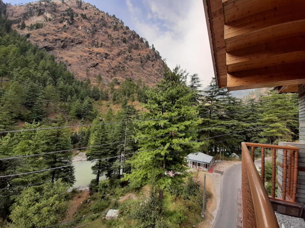 Hotel Royal Palace Kasol Exterior foto