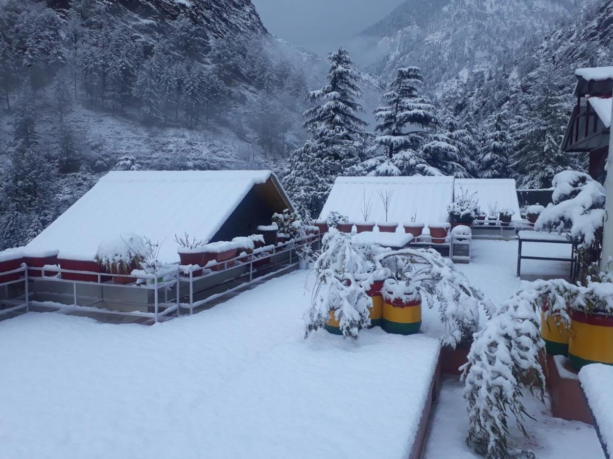 Hotel Royal Palace Kasol Exterior foto